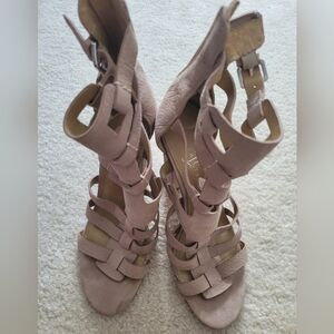 Ivanka Trump suede sandals w/heels, Sz 8M